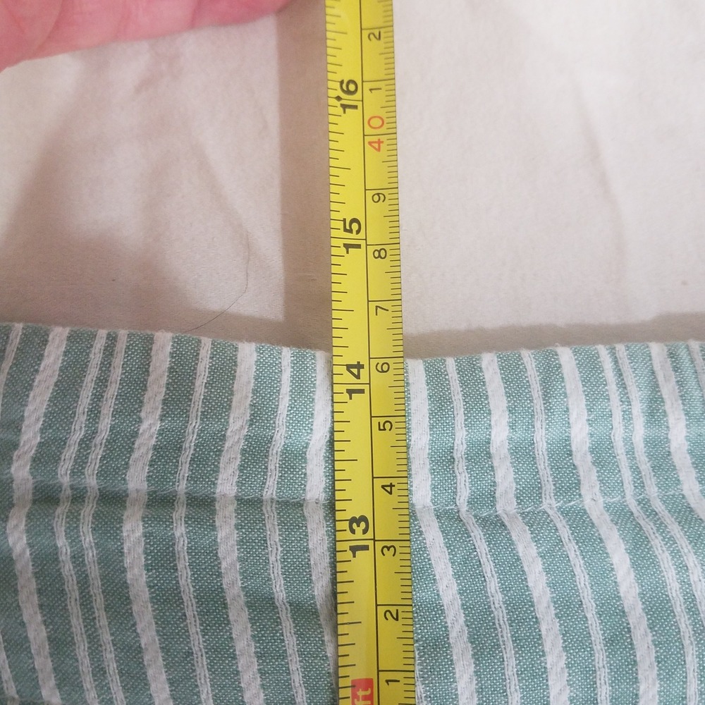 Stradivarius Shorts Women M Green White Striped Excellent High Waist Pleated - Picture 6 of 6